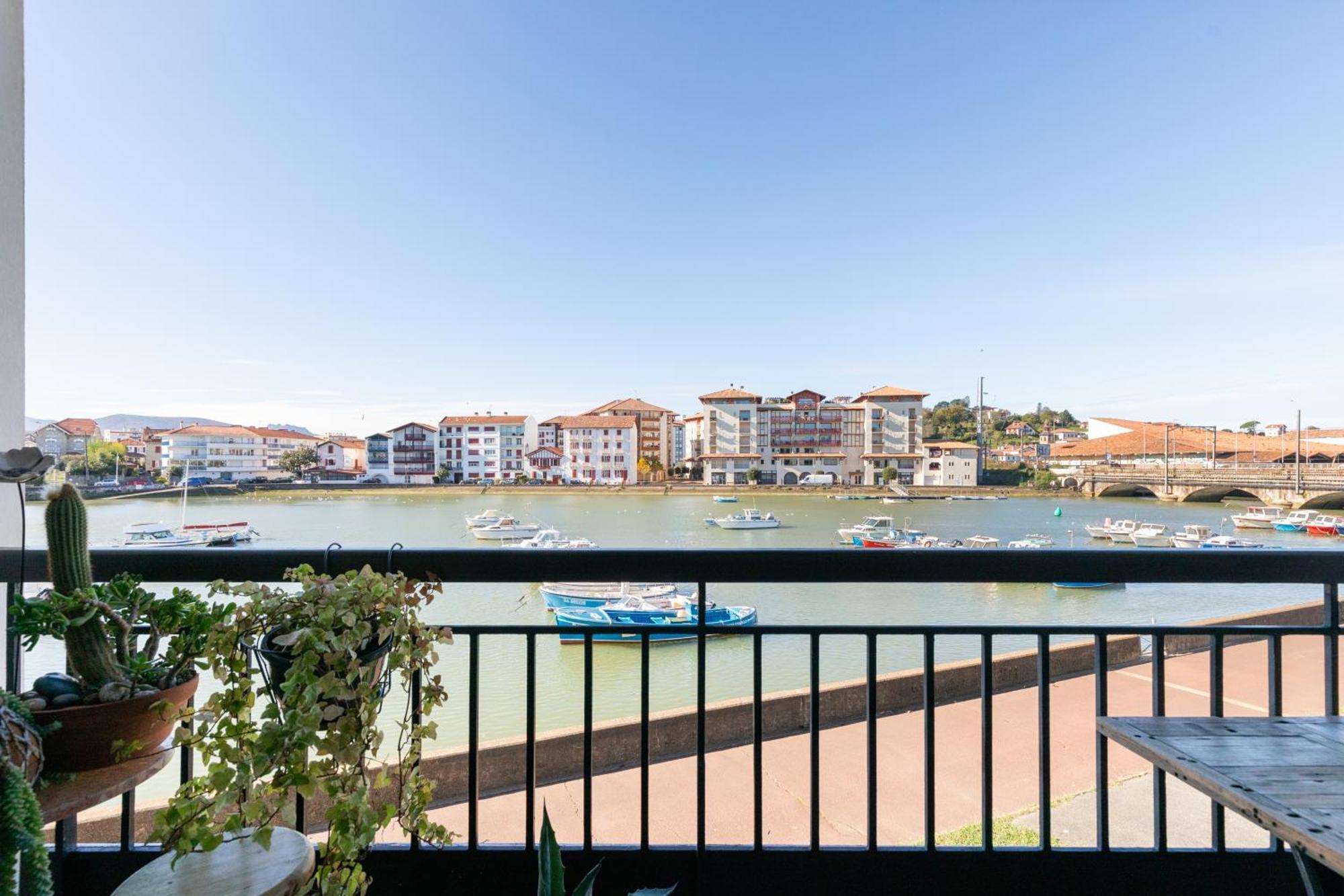 Vue Plongeante Sur L'Eau Apartment Saint-Jean-de-Luz Exterior photo